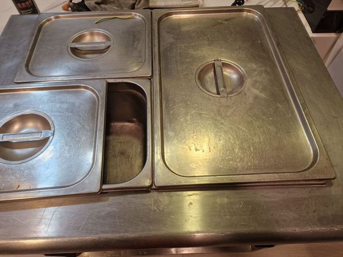Dishes warmer