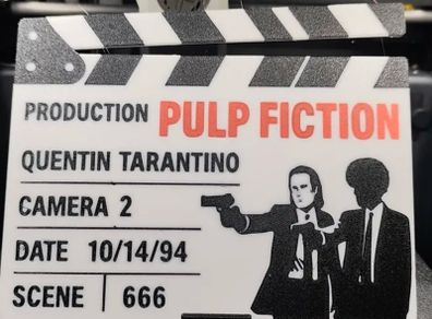 Pulp fiction / Scarface display scene clap boards