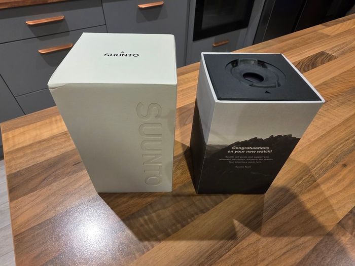 SUUNTO Race titanium smartwatch