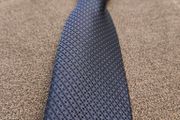 Purple tie