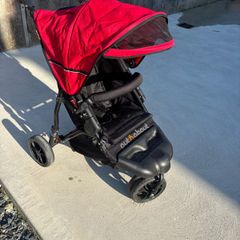 Out N About little nipper (poppy red)