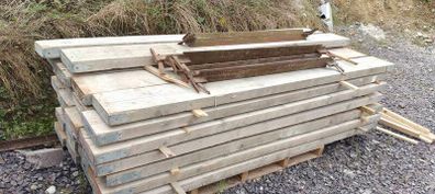 scaffolding planks and ledgers