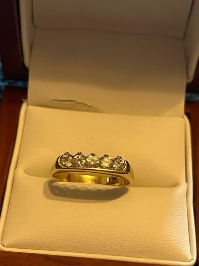Eternity Ring .. Diamond & 14ct Gold