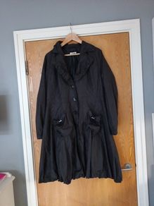 Steilman Black Coat. ..  S.14.