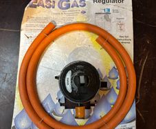 gas regulator and hose