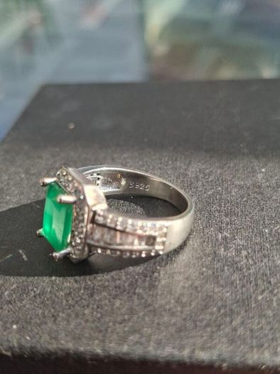 Lovely Vintage Ladies 925 Sterling Silver Ring