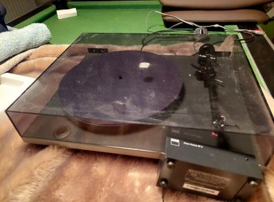 NAD turntable