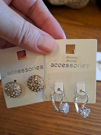 Bundle of 10 Pairs of Earrings