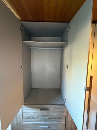 Wardrobe with Mirrored Doors. Good Storage Space