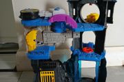 Fisher-Price Imaginext DC Super Friends Playset Batcave