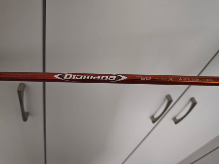 TaylorMade Sim Gloire (Diamana X-flex)
