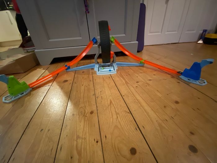 Hot Wheels Spinwheel Playset