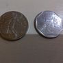 2 Francs, France, 1979 Image 3