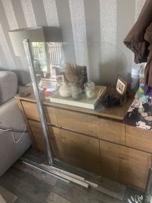 shower screen