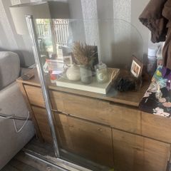 shower screen