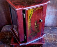 Vintage chinoiserie tabletop chest