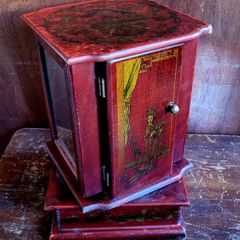 Vintage chinoiserie tabletop chest