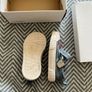 girls' shoes, size 20 Clarks Image 4