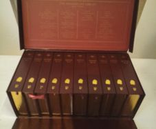 The Shakespeare Library in Ten Volumes