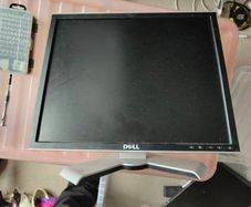 Dell 19" Adjustable monitor