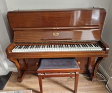Berry London Piano