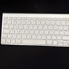 Apple Wireless Keyboard