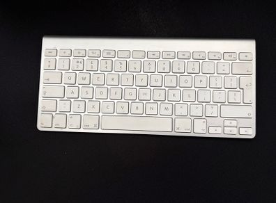 Apple Wireless Keyboard