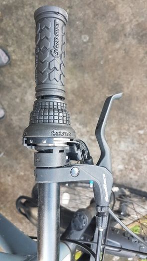 Road bike, Disc Brakes Front and Rear, 29"x2.10" Tyres