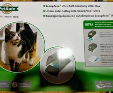 The PetSafe ScoopFree self-cleaning litter tray
