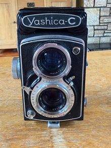 Yashica-C TLR Medium Format Film Camera + Original Leather Case