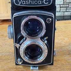 Yashica-C TLR Medium Format Film Camera + Original Leather Case