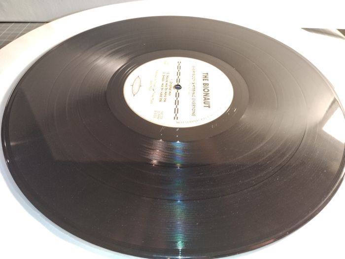 Bionaut - Everybody's Kissing Everyone - SCARCE Early 90s Piano House GEM!