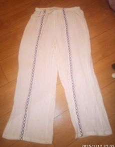 Pretty little thing wide legged trousers