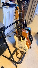 Guitar Stand for 5 guitars