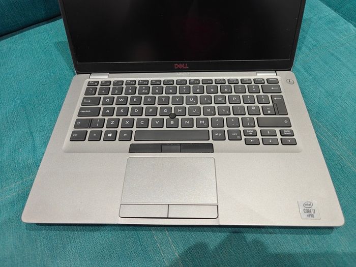Dell Latitude 5411 | i7 | 16GB | 256GB | Nvidia 2GB  | 14" FHD | Win11