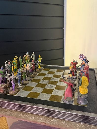 Eaglemoss Marvel Chess Collection