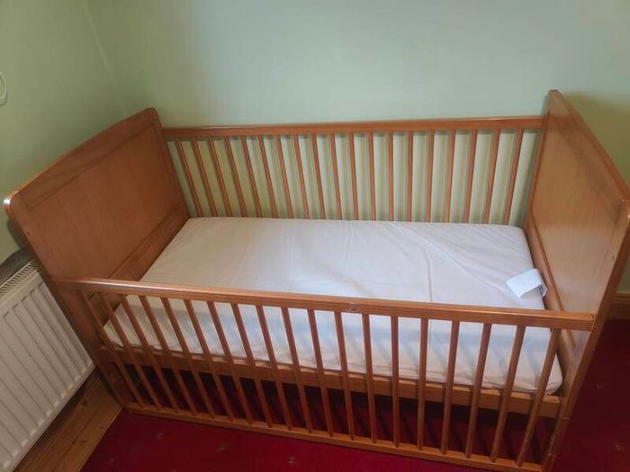 child cot