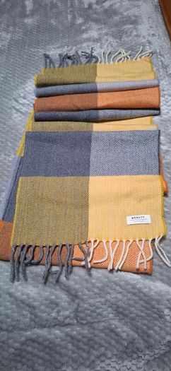 Mcnutt Lambswool