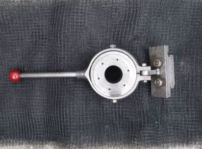 Pratt Burnerd LC-15 Lever Operated Collet Chuck + Bed Anchor.