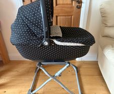 Baby sleep stand