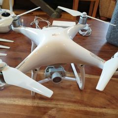 DJI Phantom 4 & Accessories