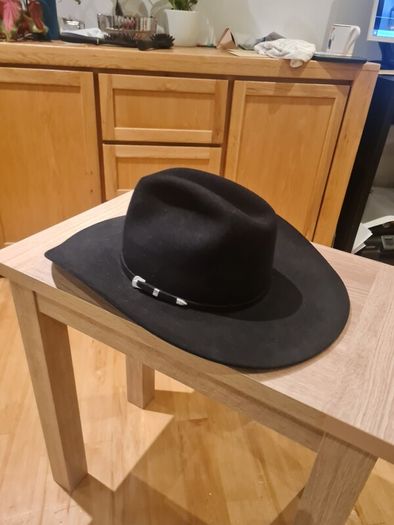 Serratelli cowboy hat