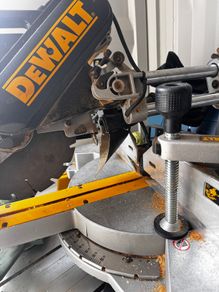 Dewalt Sliding Miter Saw :