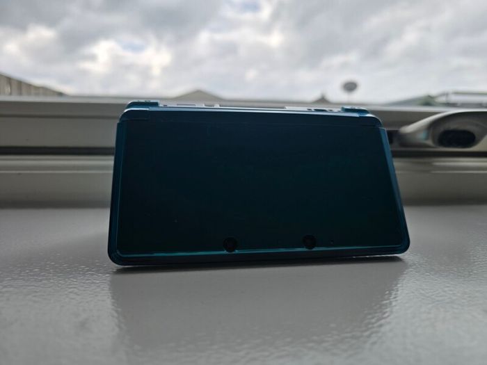Nintendo 3ds coral blue!!!!
