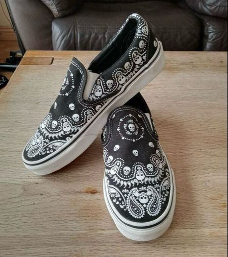 Vans /Day Of The Dead/ Size uk 5.5