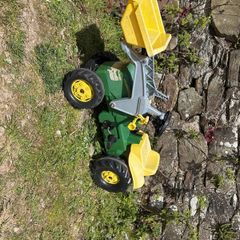 John Deere Kids Tractor
