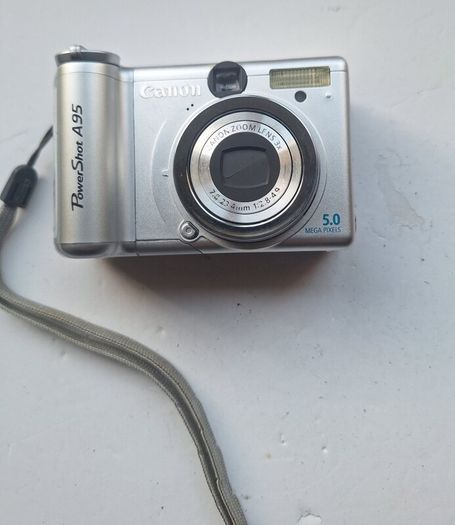 Canon PowerShot A95 5MP  Faulty