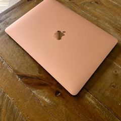 MacBook Air 2018 rose gold
