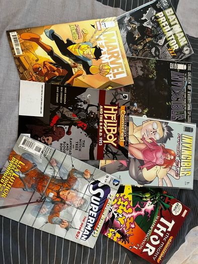 bundle of Comics