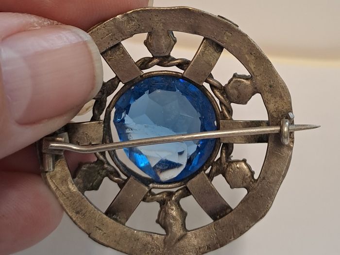 Vintage brooch art deco 1930s